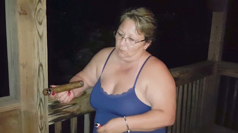 Cigar, amateur gilf, cigar fetish