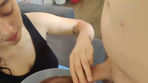 Peckers, sperma im mund schlucken, amateur-blowjob